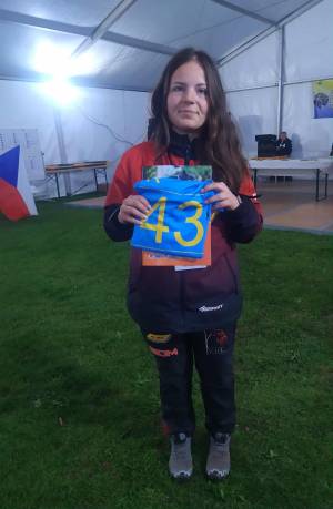 b8c6dbcf-5fff-450e-8169-af6bd11872fd