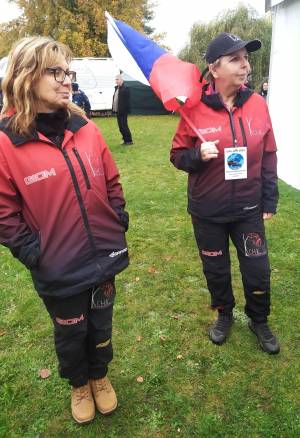 d7b5e0de-76b5-4334-a182-1f18100327ed