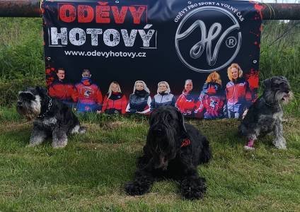 odevy hotovy sponzor